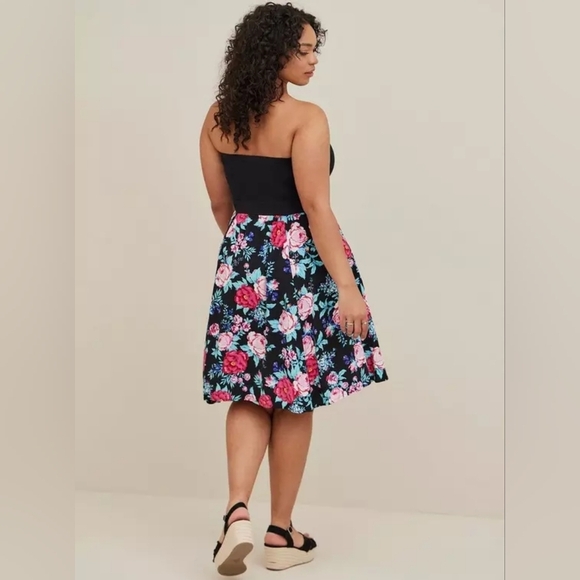 Torrid Black Floral Chalice Strapless Sweetheart Dress Black 3x New - Picture 3 of 12